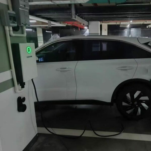 Kosbao 7KW 22KW 30KW 4KW Charging Pile - Suitable for Most GB Standard Models