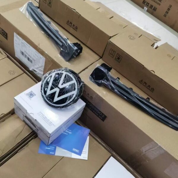 10D 827 469 A rear flip label for SAIC Volkswagen ID3 - Imagen 3