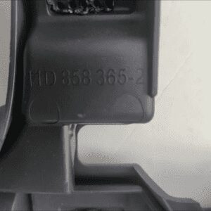11D 858 365 Dashboard Cover (ID4X Black)