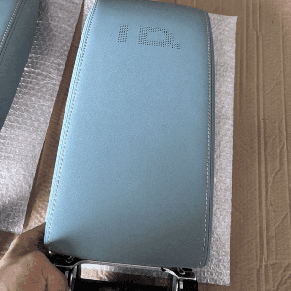 11D 864 207 armrest lid is suitable for the Volkswagen ID4 - Image 2