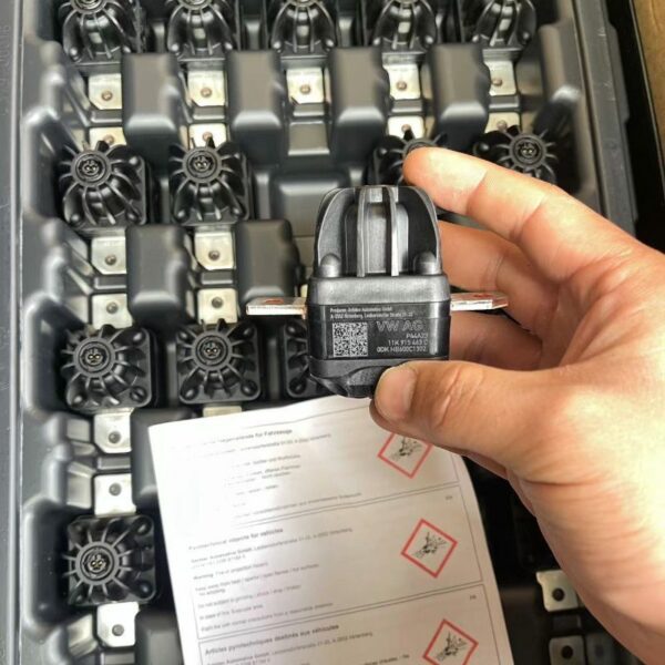 11K 915 463 C Fuse - Suitable for Volkswagen (Models after 2023) ID3, ID4, ID6 - Image 3