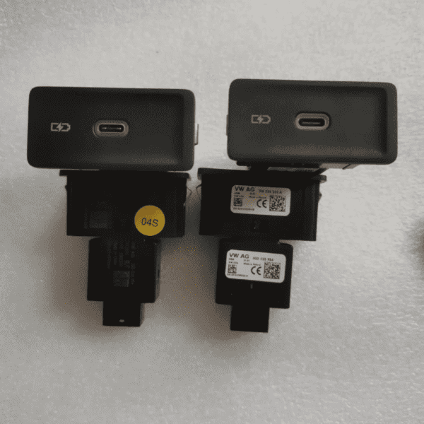 17A035222A USB Interface - Suitable for Volkswagen Genuine Parts - Hình ảnh 4