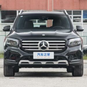 Mercedes-Benz 24 GLB is full of stars