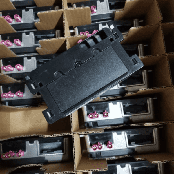 3Q1 035 282D Emergency Call Module - Suitable for Volkswagen Q2L – Image 2