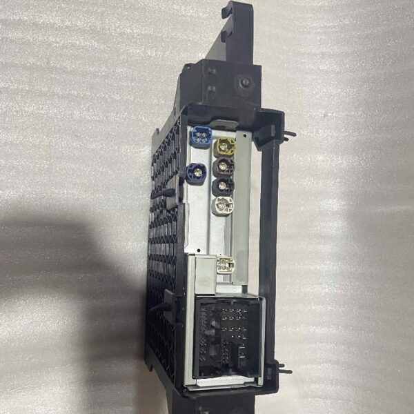 4CG 035 140 CD Player Head Unit - Suitable for Audi Q6 – Image 5