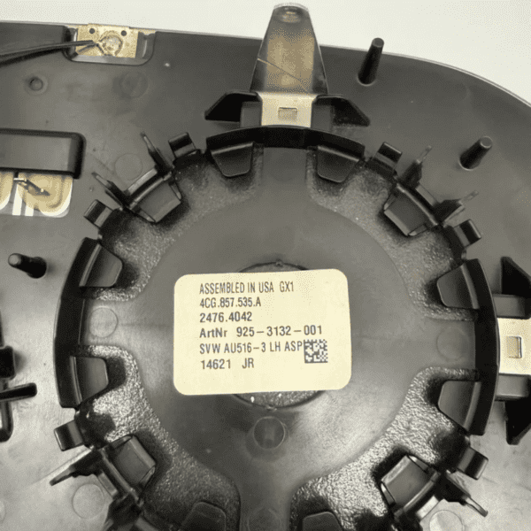 4CG 857 535 A Reversing lens Audi Q6 – Image 2
