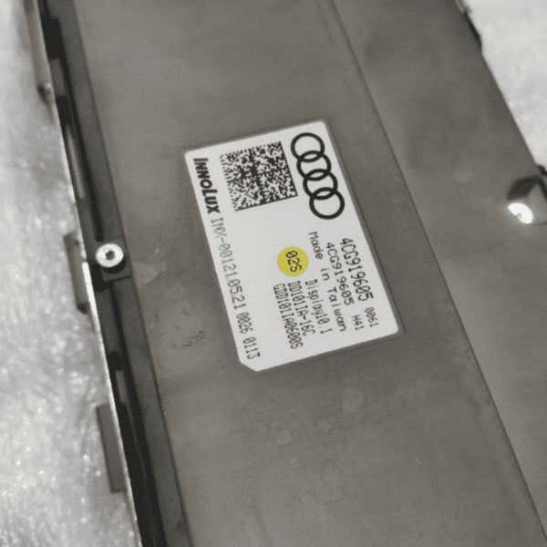 4CG 919 605 Display Screen - Suitable for Audi Q6 – Image 3