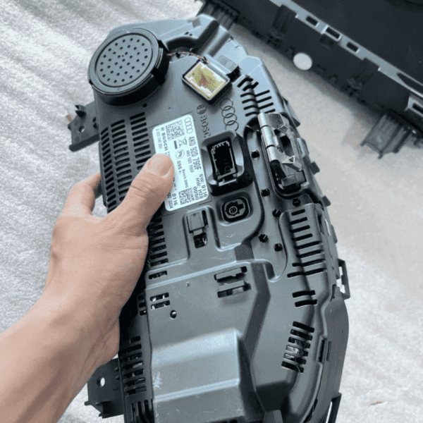 4K0 920 790F display is for the Audi C8 - Hình ảnh 2