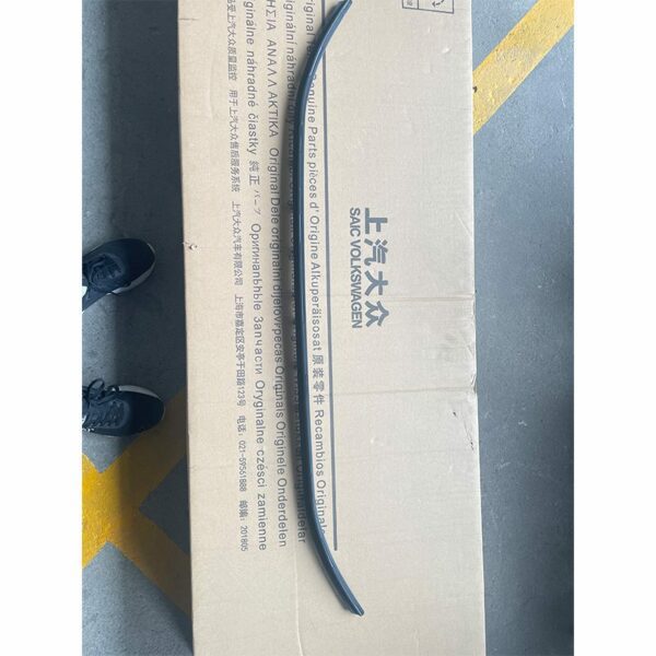4KG 807 110 spoiler suitable for Audi A7L