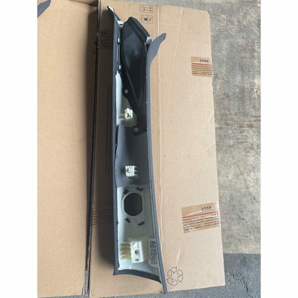 4KG 867 233A 3GX A-Pillar Trim (Black) - Suitable for Audi A7L - Imagen 2