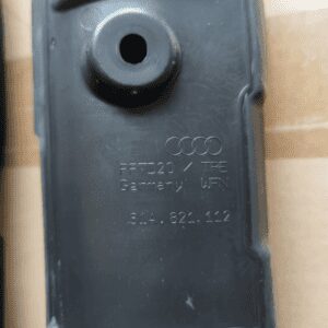 81A 821 105, 81A 821 106 Fender - Suitable for Audi Q2