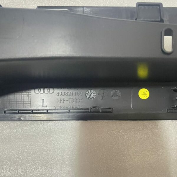 89D 821 169 crash protection is available for the Audi Q5e tron – Image 2