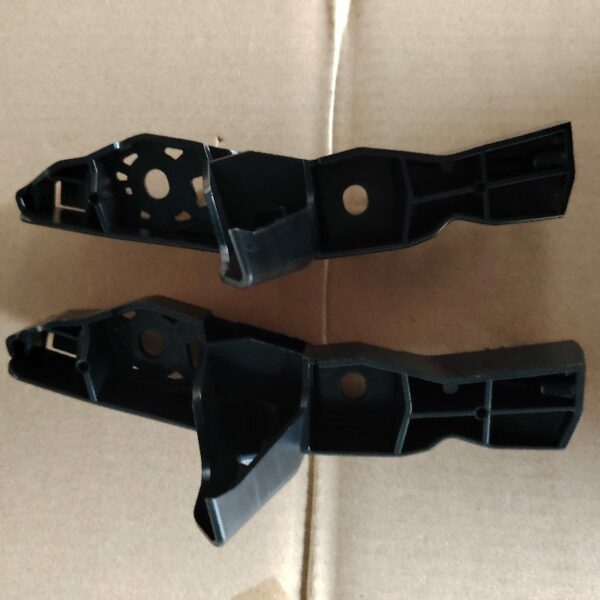 89G 807 183, 89G 807 184 Front Bumper Bracket - Suitable for Audi Q4e tron – Image 3
