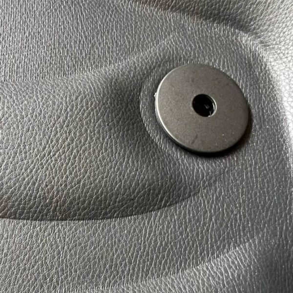 FAW A13 001 ASE Original Floor Mat - Suitable for ID4 - Imagen 4