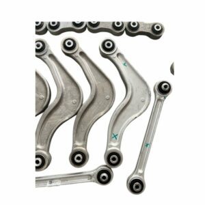 6600138385 Rear control arm suitable for Zeekr 001 - JLL Auto Parts