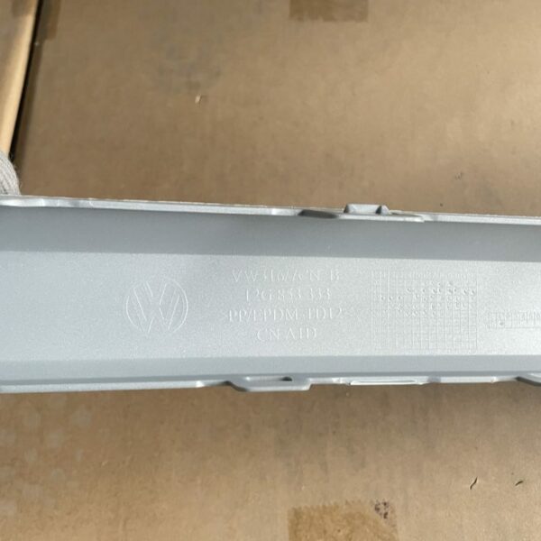 12G8533332UC Decorative Trim Strip - Katana Silver for Volkswagen ID6 - Hình ảnh 3