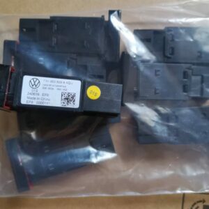 11H 953 509A-Flashing Hazard Light Button C Suitable for ID.UNYX - JLL Auto Parts